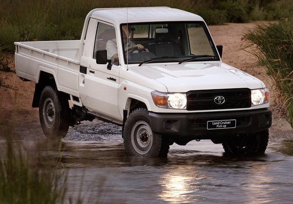 Toyota Land Cruiser 2007 Pickup